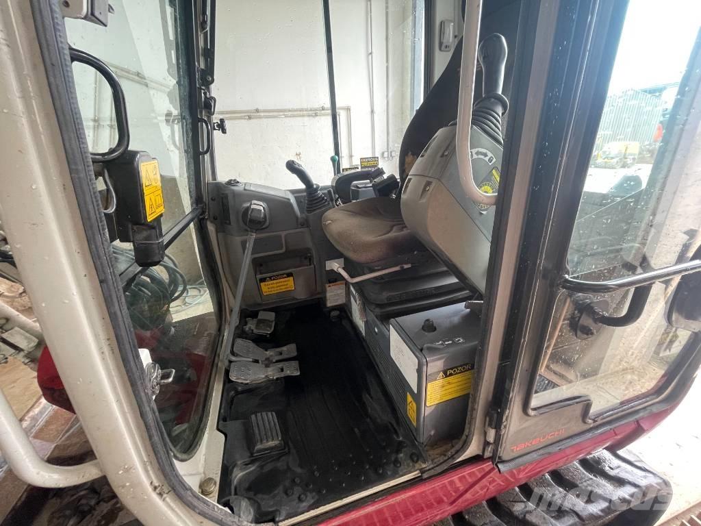 Takeuchi TB 250 Miniexcavadoras