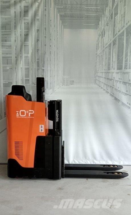 Toyota SSI200D Apiladoras eléctricos