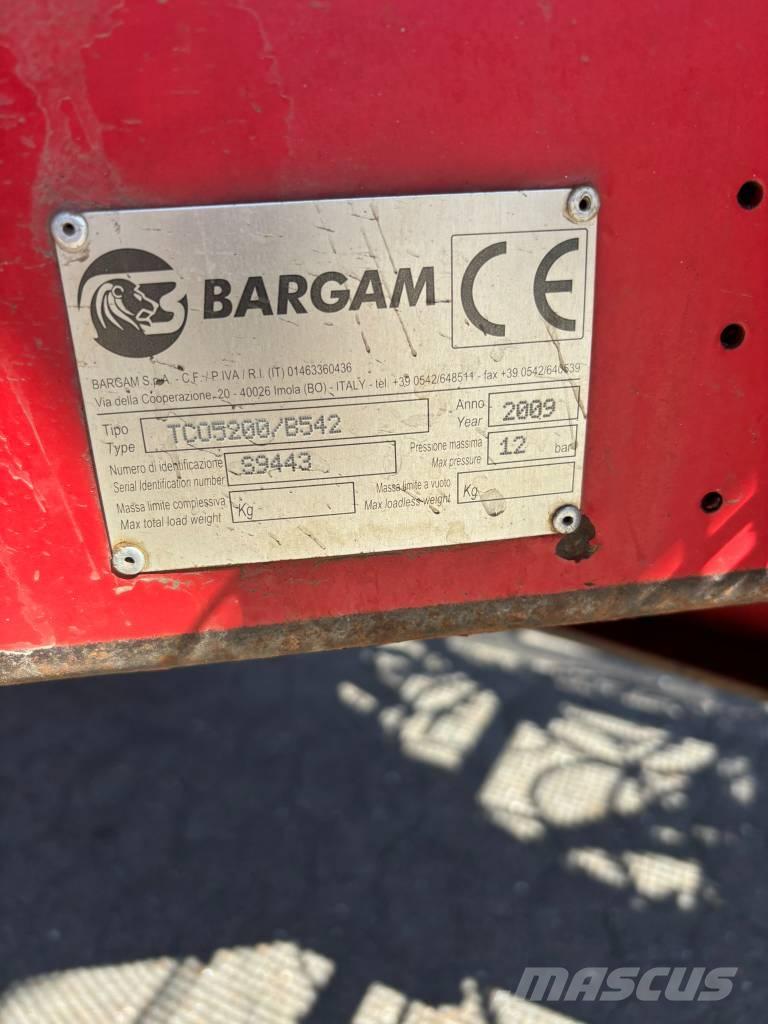 Bargam 5200 Compact Pulverizadores arrastrados