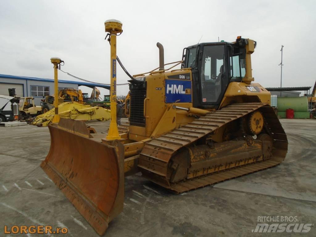 CAT D6N LGP Buldozer sobre oruga