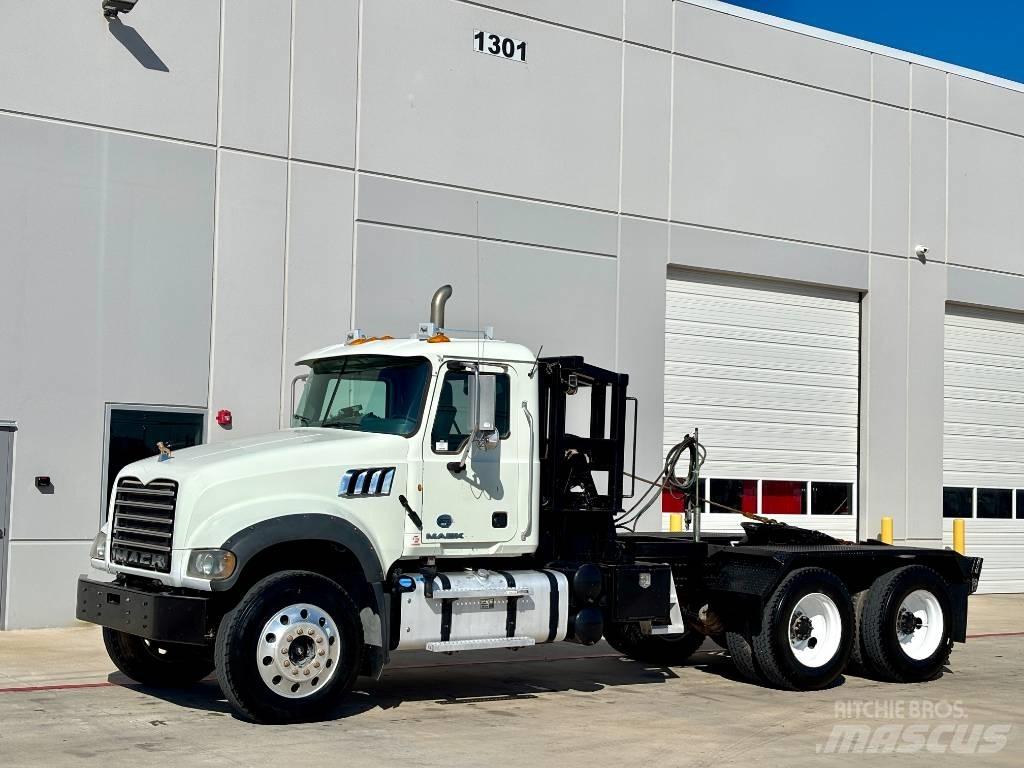 Mack Granite Vehículos de reciclaje