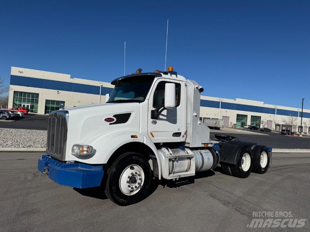 Peterbilt 567 Camiones tractor