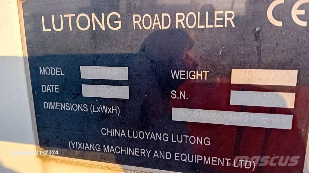 Lutong LTP 1016 Rodillos sobre neumáticos
