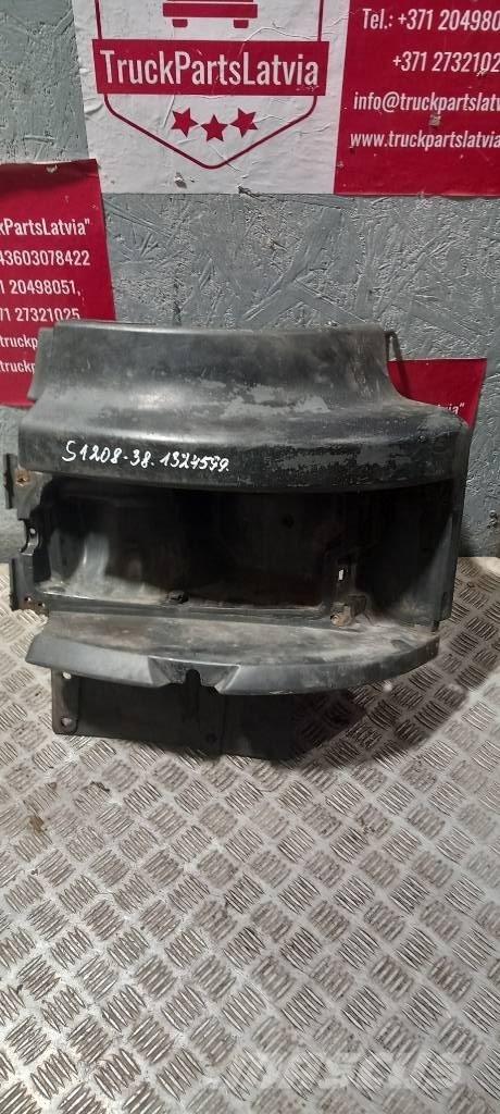 Scania 94 D.  1324599 Cabinas