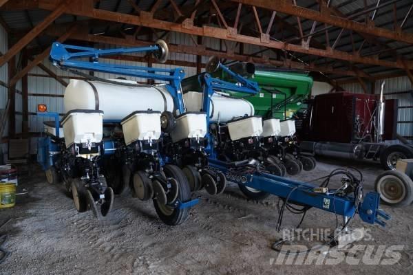 Kinze 3200 12R30 Plantadoras