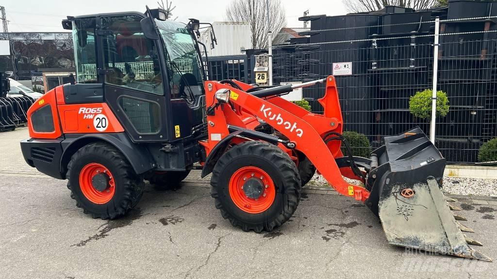 Kubota R 065 Cargadoras sobre ruedas