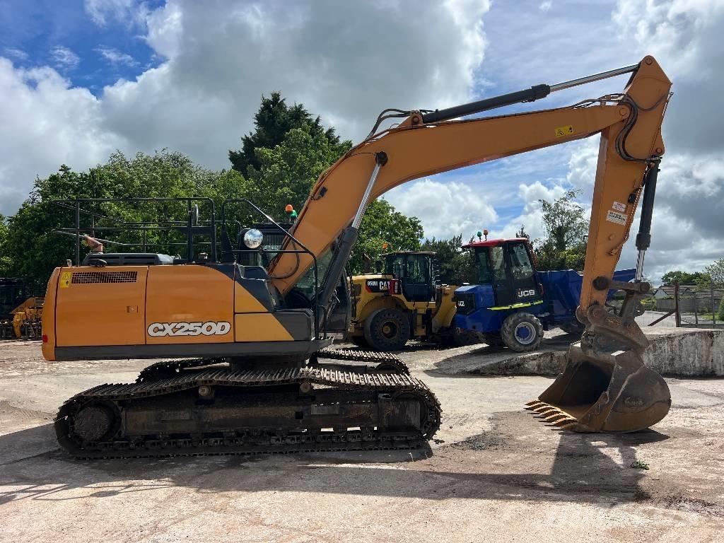 CASE CX 250 D Excavadoras sobre orugas