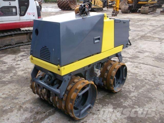 Bomag BMP 851 Placas compactadoras
