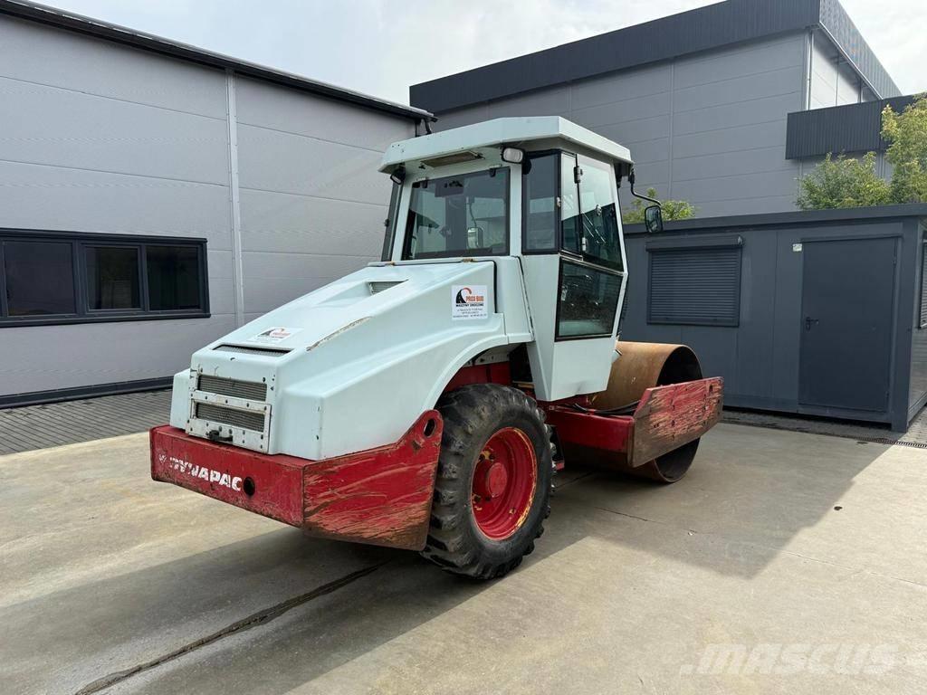 Dynapac CA 152 D Rodillos de un solo tambor