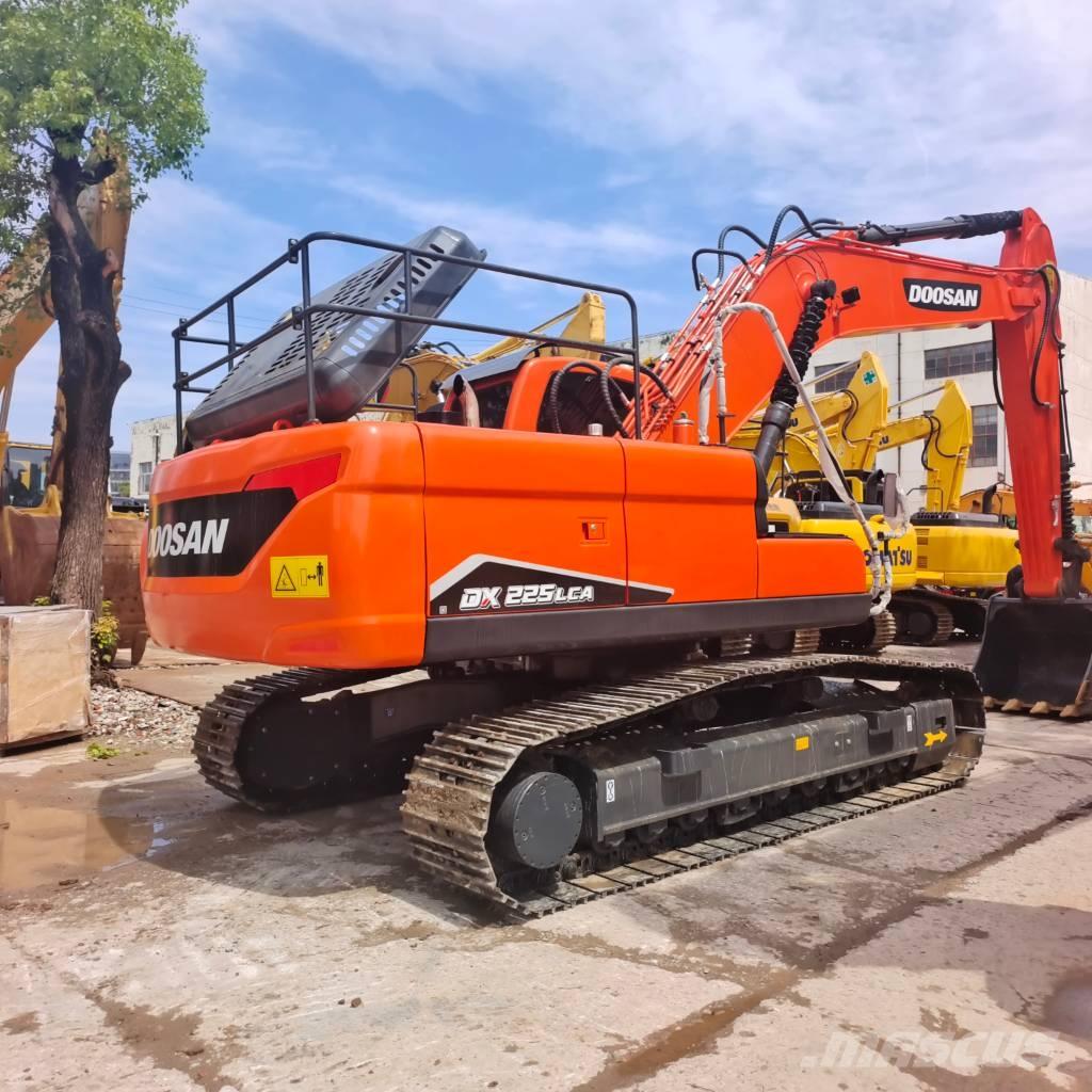 Doosan DX 225 LC-9C Excavadoras sobre orugas