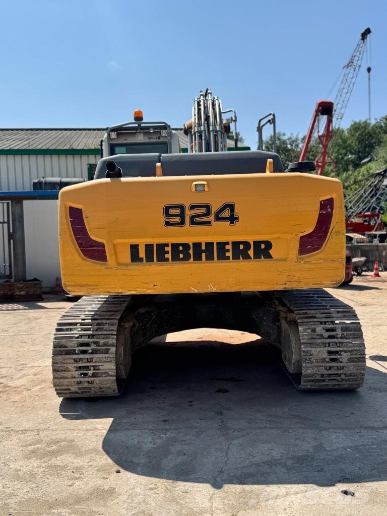 Liebherr 924 Excavadoras sobre orugas