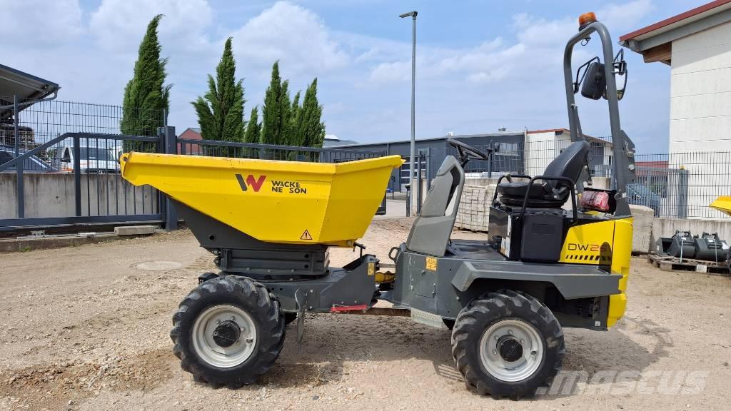 Wacker Neuson DW20 Vehículos compactos de volteo