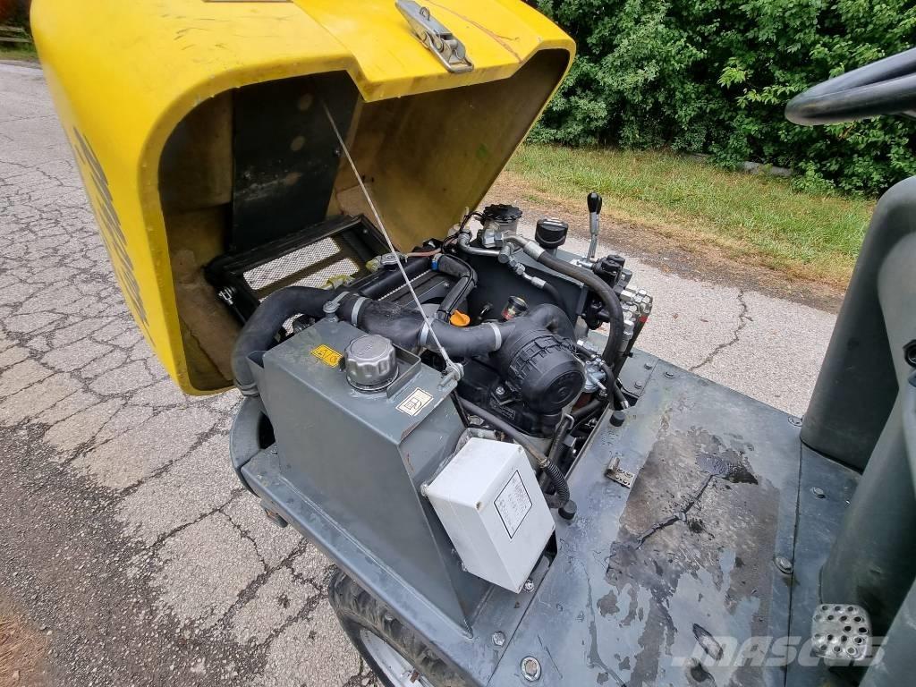 Wacker Neuson 1001 Vehículos compactos de volteo