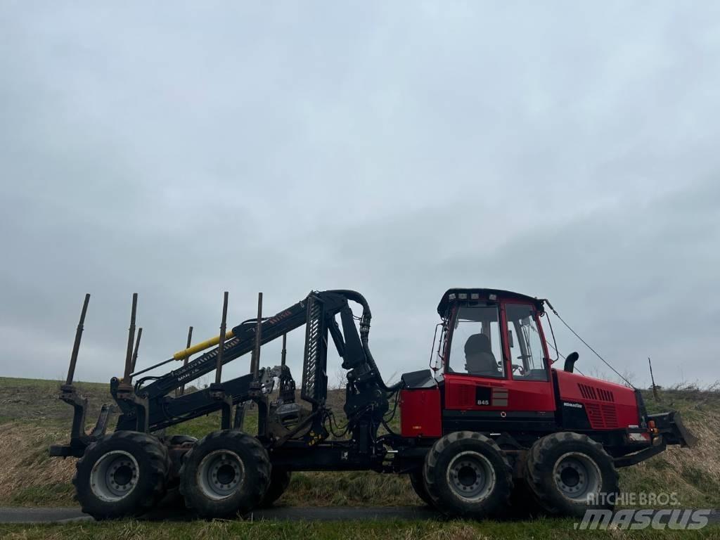 Komatsu 845 Transportadoras