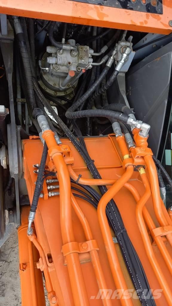 Hitachi ZX 210 LC Excavadoras sobre orugas