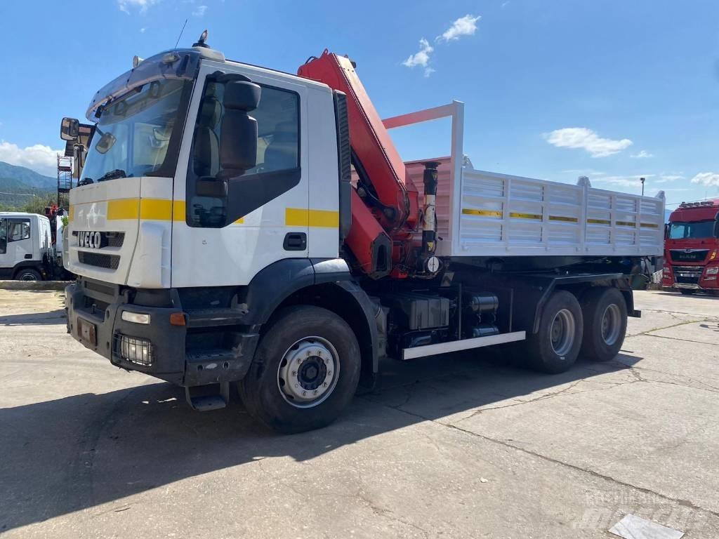 Iveco Trakker 360 Camiones grúa