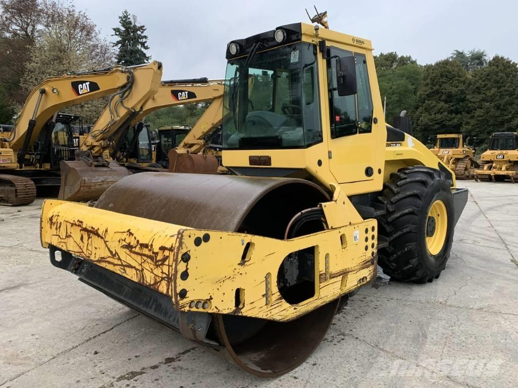 Bomag BW 213 D H-4 i Compactadoras de suelo