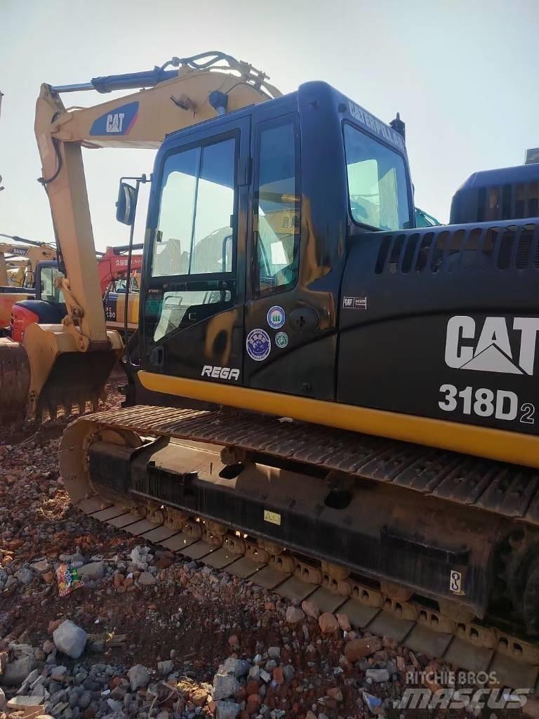 CAT 318 Excavadoras sobre orugas