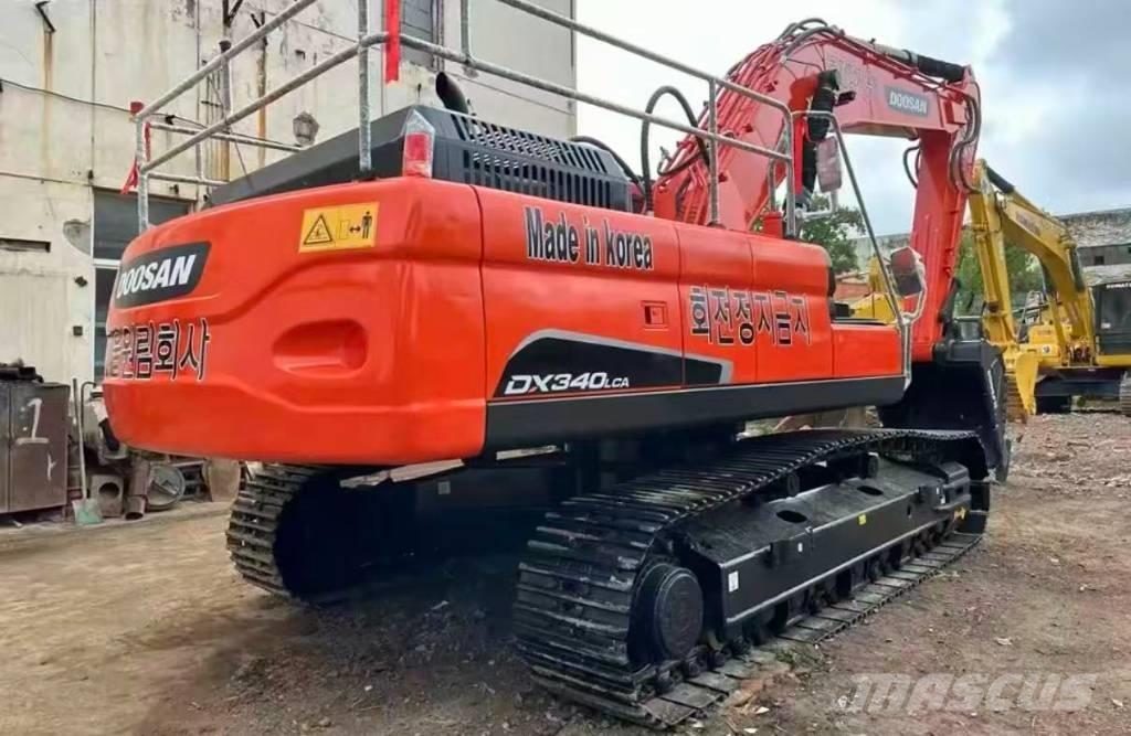 Doosan DX 340 Excavadoras sobre orugas