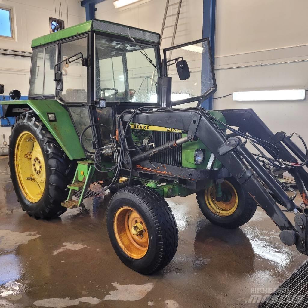 John Deere 2130 Tractores