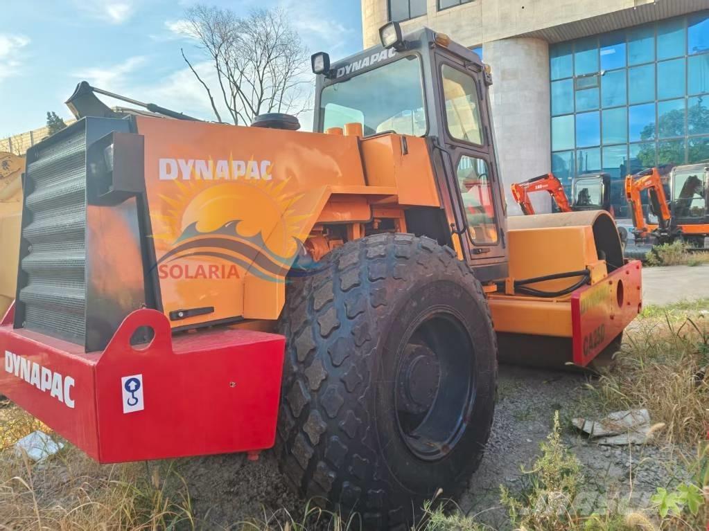 Dynapac CA 25 D Rodillos de un solo tambor