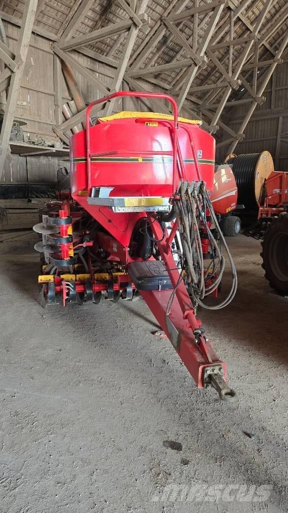 Väderstad Spirit 400 Taladros