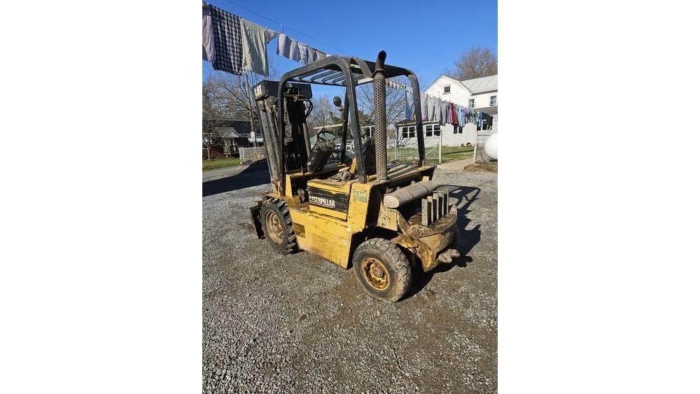 CAT V 40 E Montacargas - otros