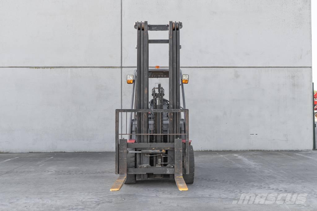 Manitou MI 35 D Camiones diesel