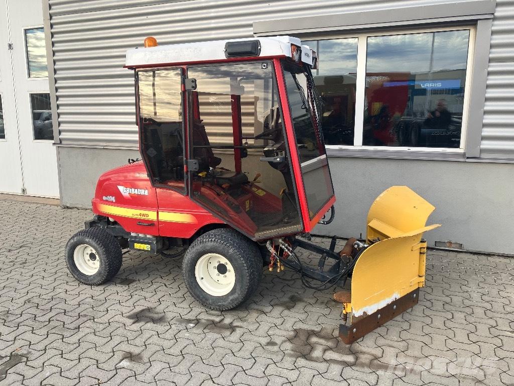 Shibaura CM 374 Maquinarias para servicios públicos