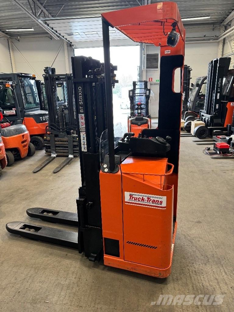 Toyota SSE135L Apiladoras eléctricos