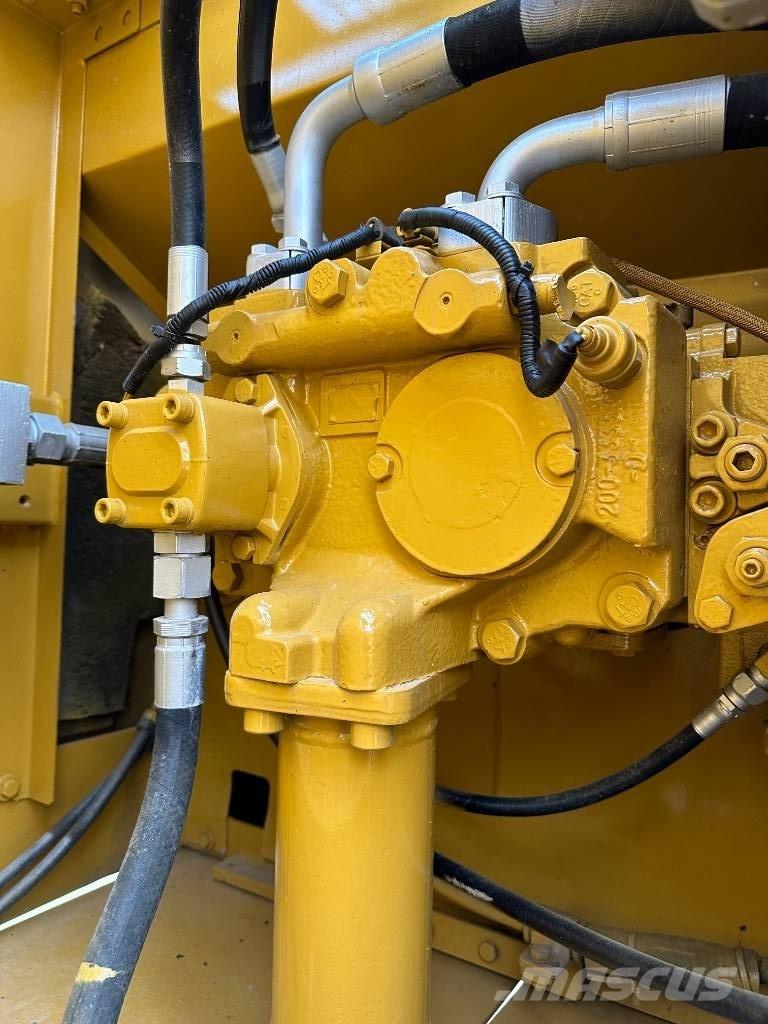 CAT 330D Excavadoras sobre orugas