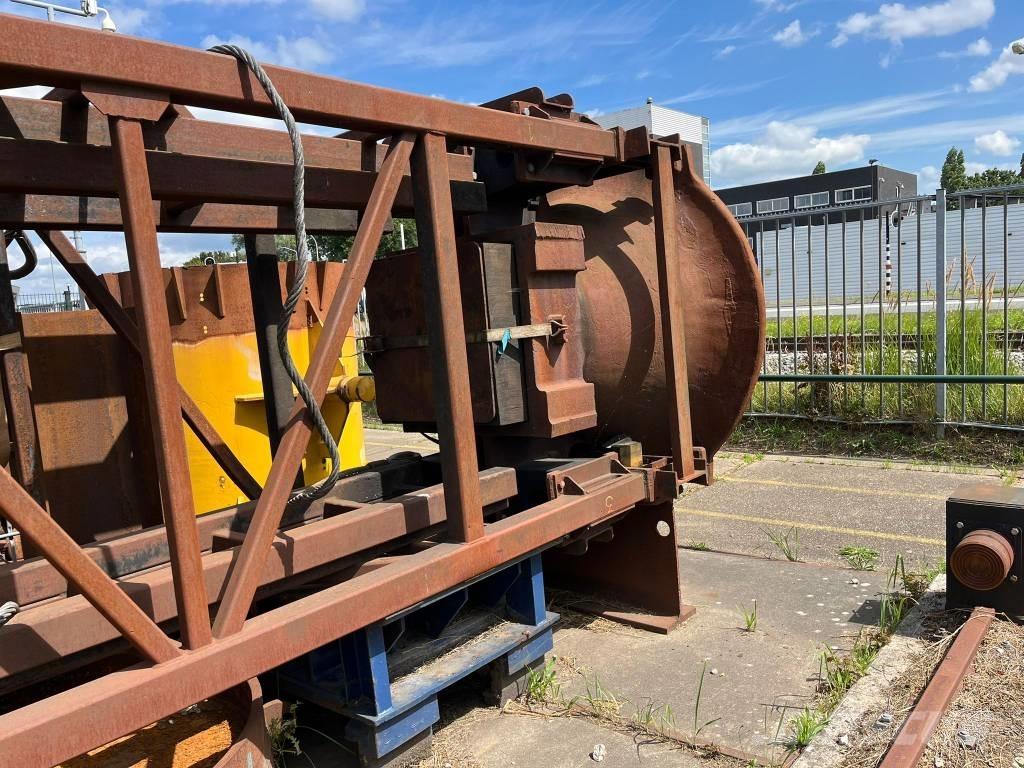 Delmag D46-32 Martillos diesel