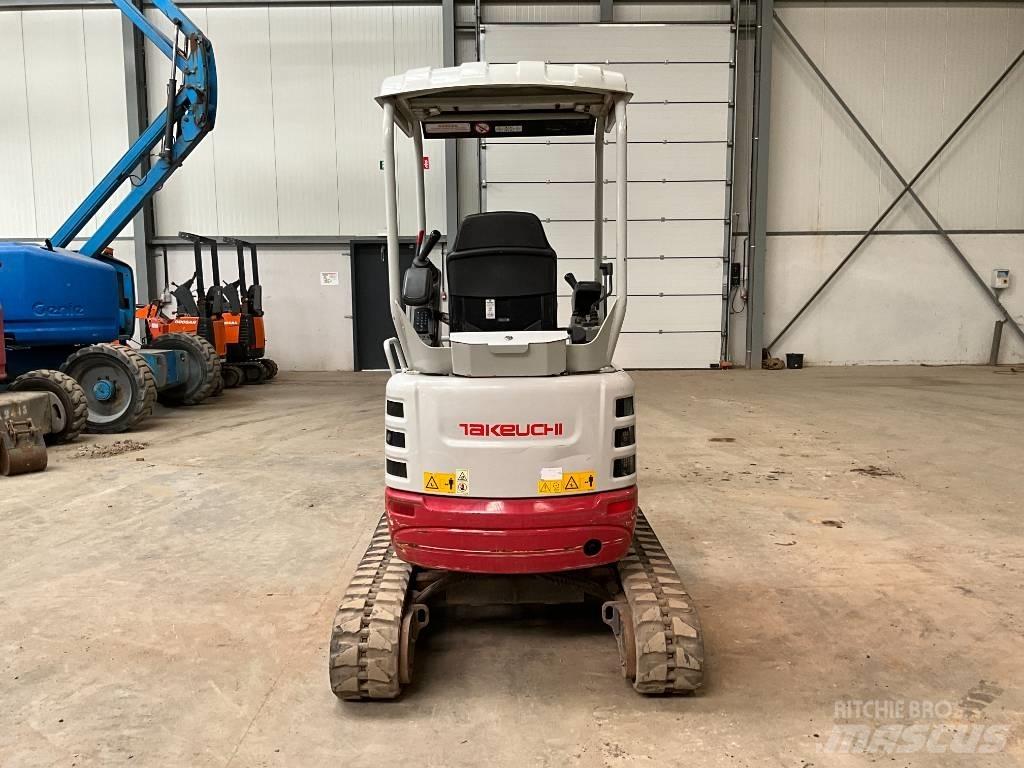 Takeuchi TB215R Miniexcavadoras