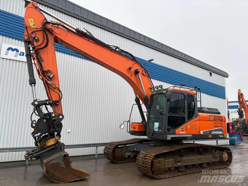 Doosan DX235LC-5 Excavadoras sobre orugas