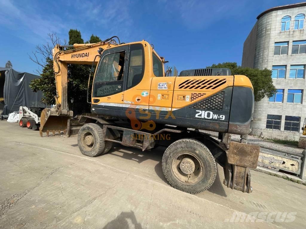 Hyundai R210W-9 Excavadoras de ruedas