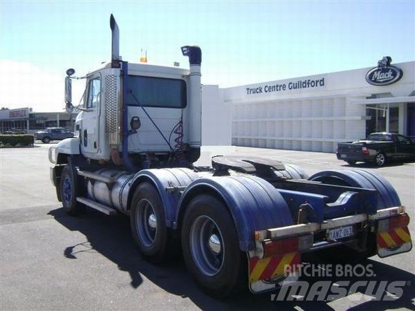 Mack Fleetliner Camiones tractor