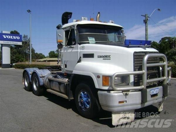 Mack Fleetliner Camiones tractor