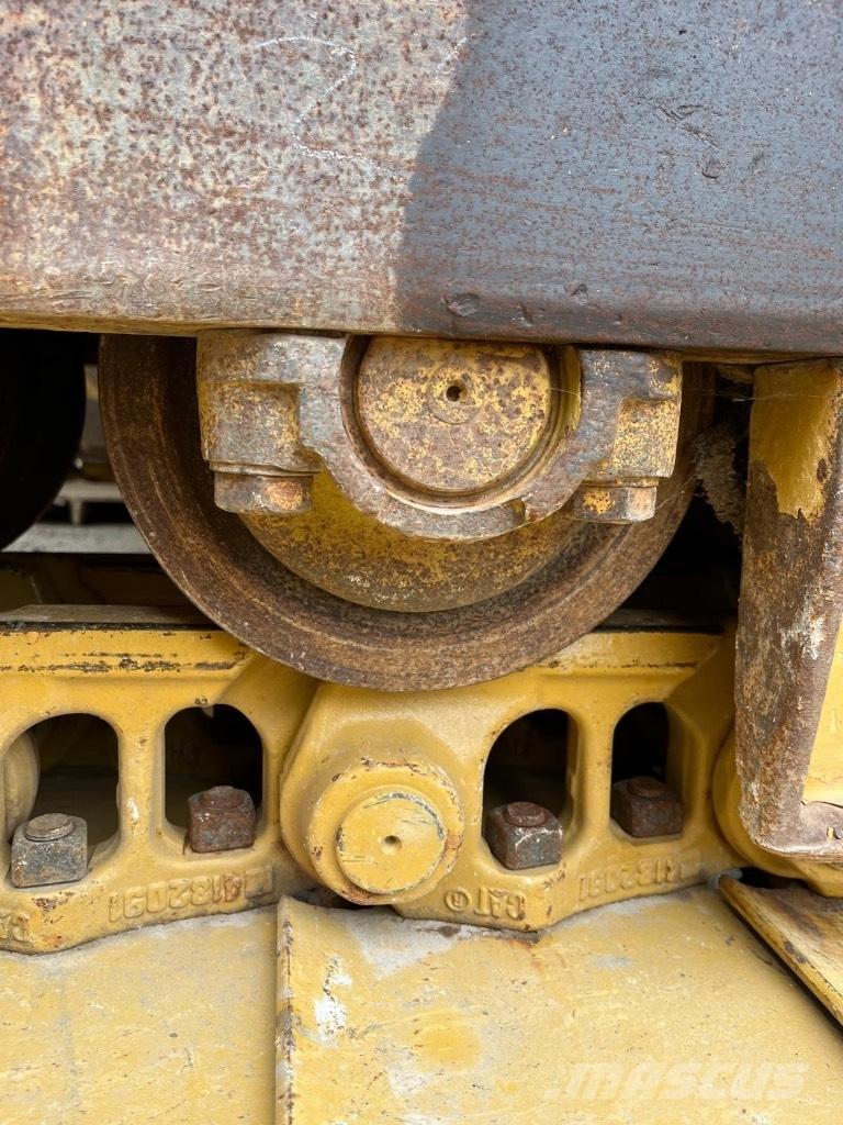 CAT D 6 T LGP Buldozer sobre oruga