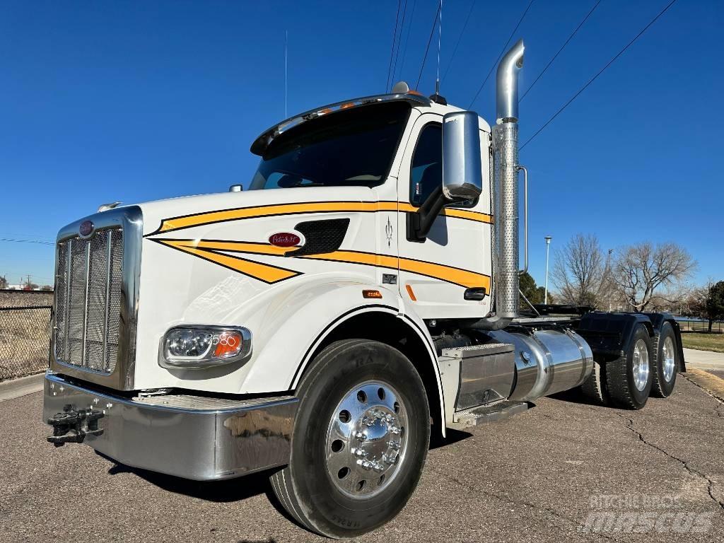 Peterbilt 567 Camiones tractor