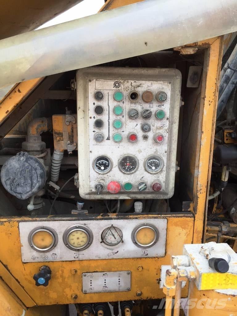 Volvo FL 10 320 Camiones de concreto