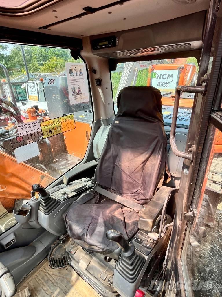 Develon DX 140 LCR-7 Excavadoras sobre orugas