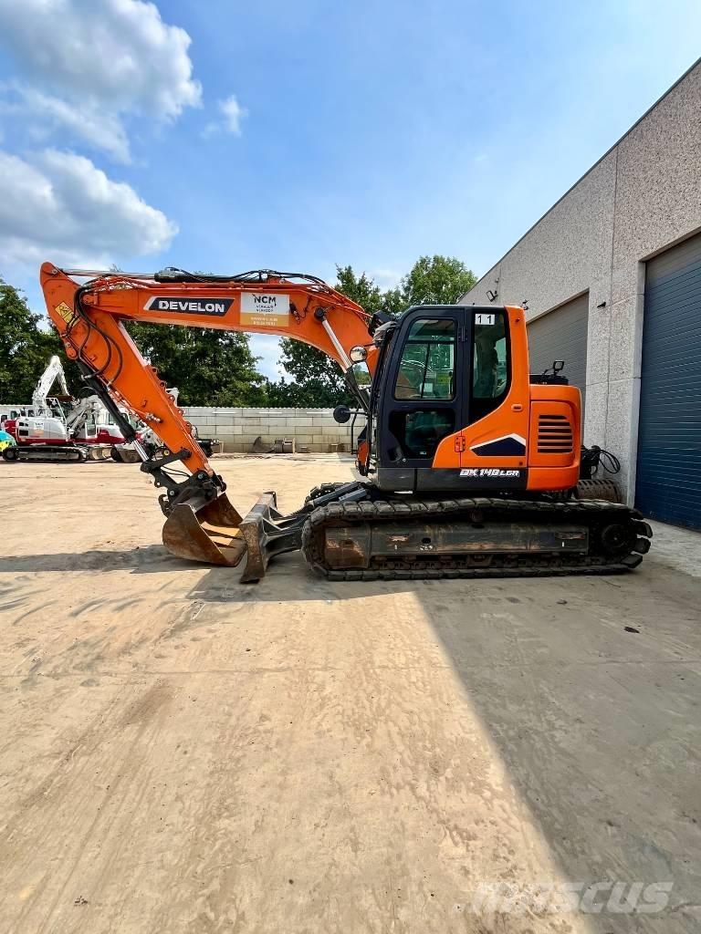 Develon DX 140 LCR-7 Excavadoras sobre orugas