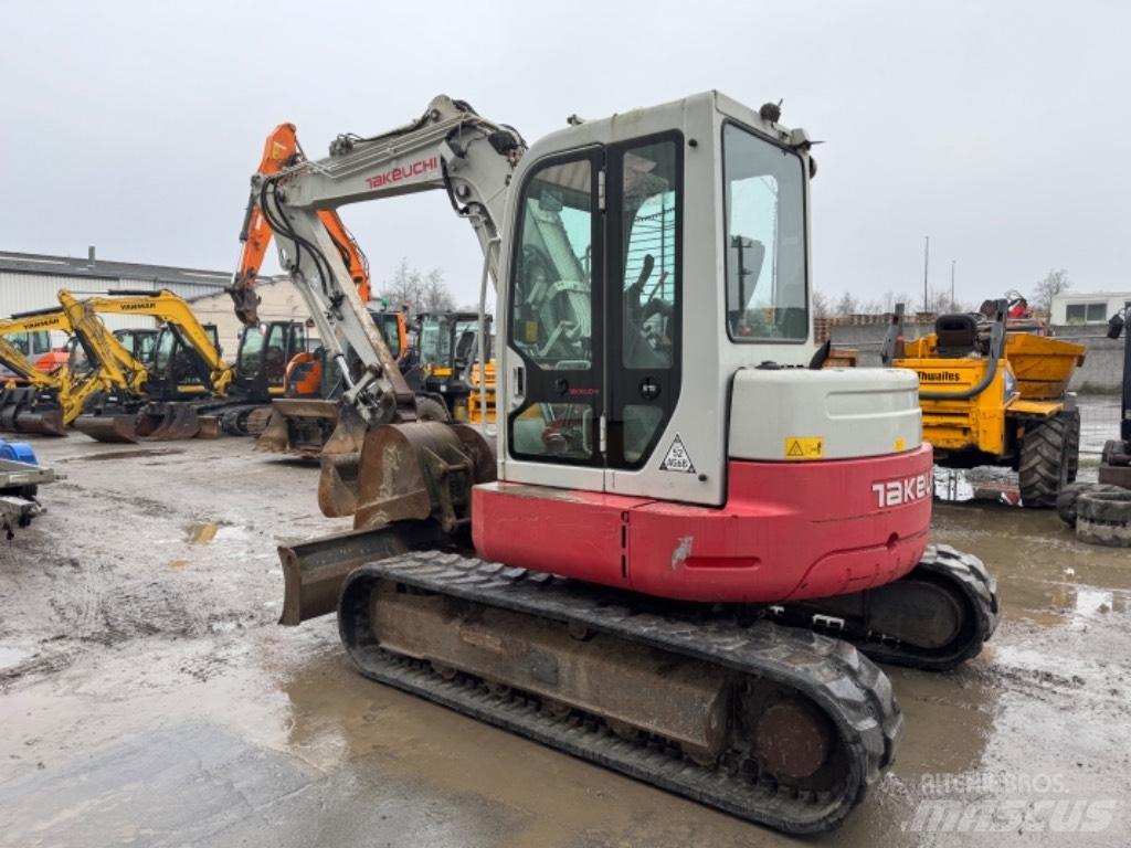 Takeuchi TB180FR Excavadoras 7t - 12t