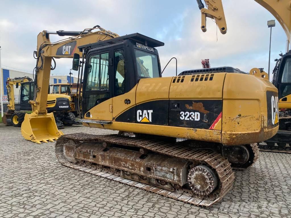 CAT 323D NVT Excavadoras sobre orugas