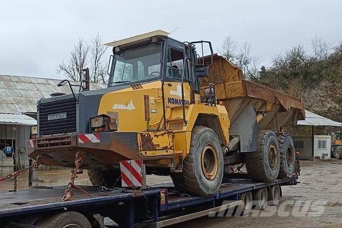 Komatsu HM300-2 Camiones articulados