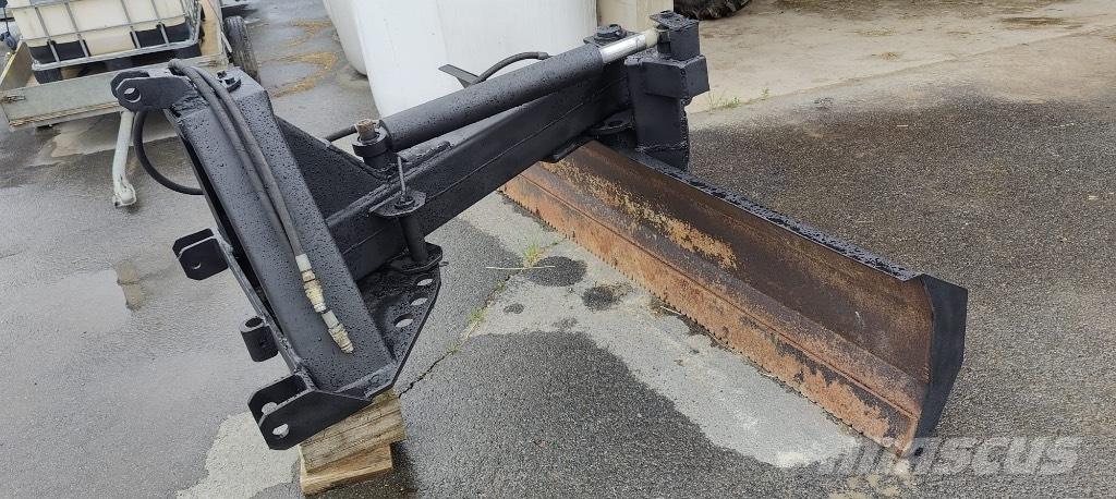 Esko 250 H Rastras para caminos