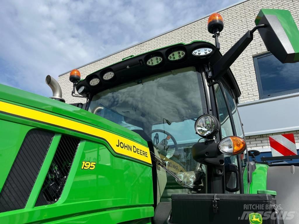 John Deere 6R195 Tractores