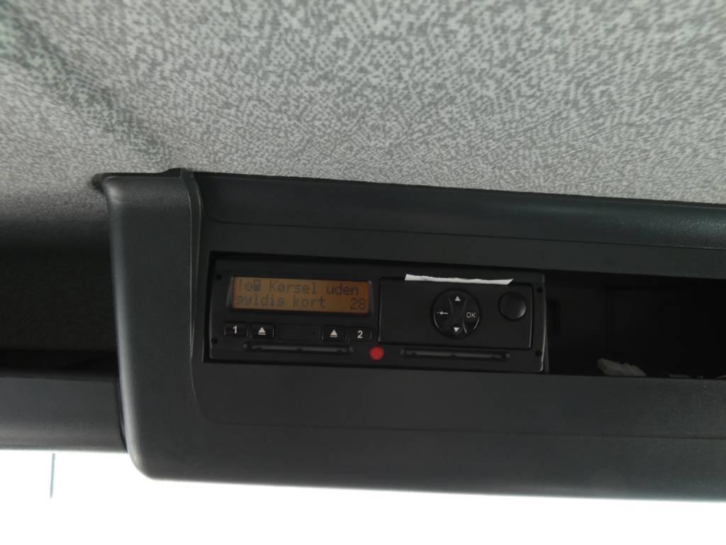 MAN TGM 18.250 Camiones con caja de remolque