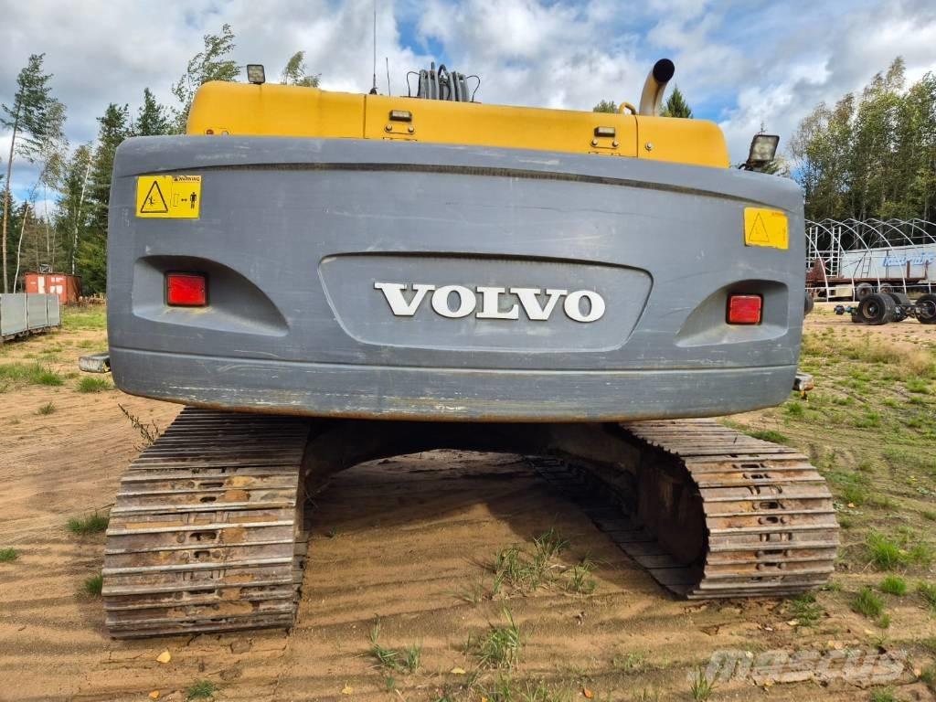 Volvo EC 240 B LC Excavadoras sobre orugas
