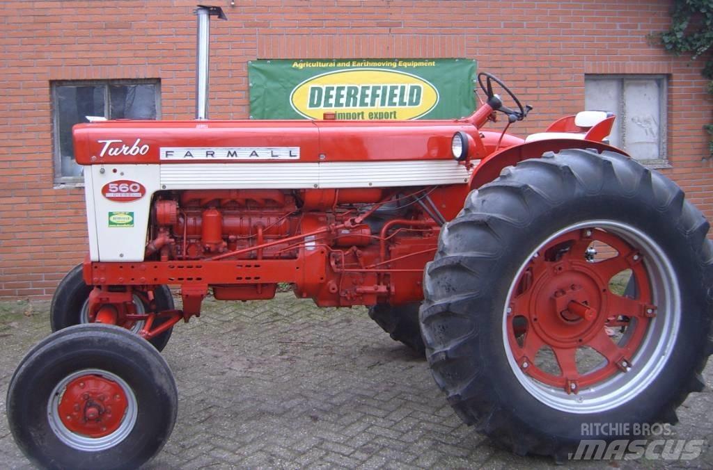 Farmall 560 Tractores